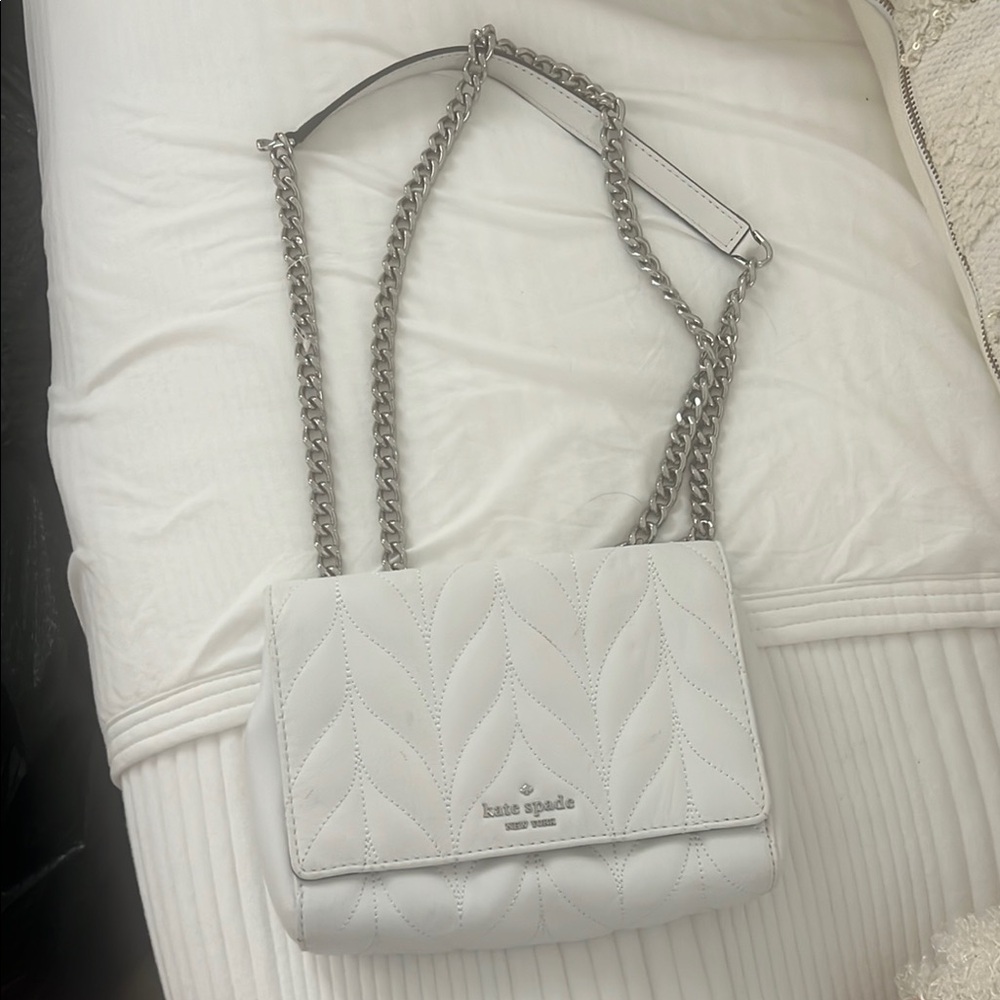 Kate Spade White Quilted Crossbody Bag with Chain Strap